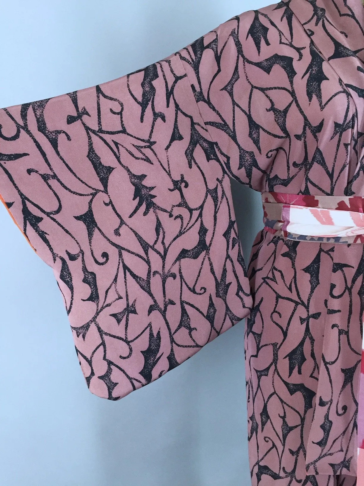 1950s Vintage Silk Kimono Robe / Mauve Purple Floral Ivy