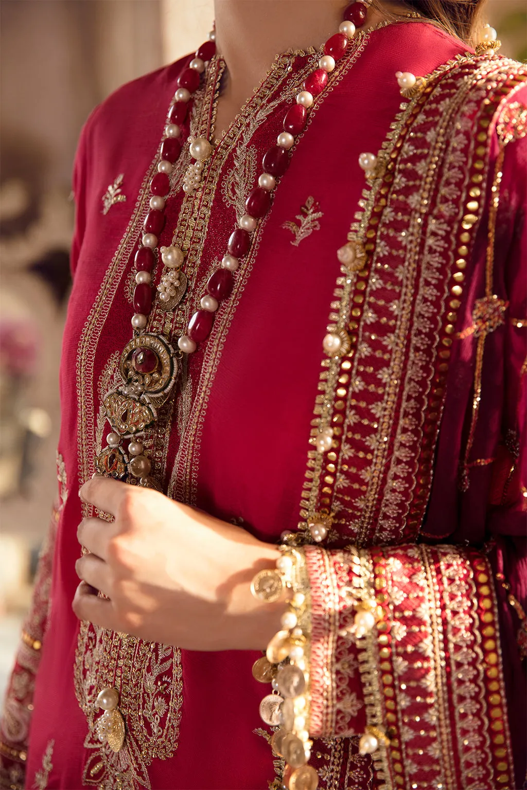 Afrozeh La Fuchsia Embroidered Chiffon Unstitched 3 Piece Suit - 09