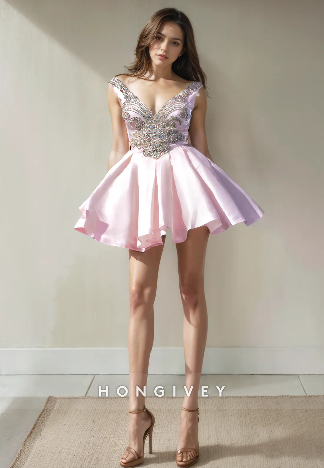Chic Satin A-Line V-Neck Appliques Short Party Homecoming Dress