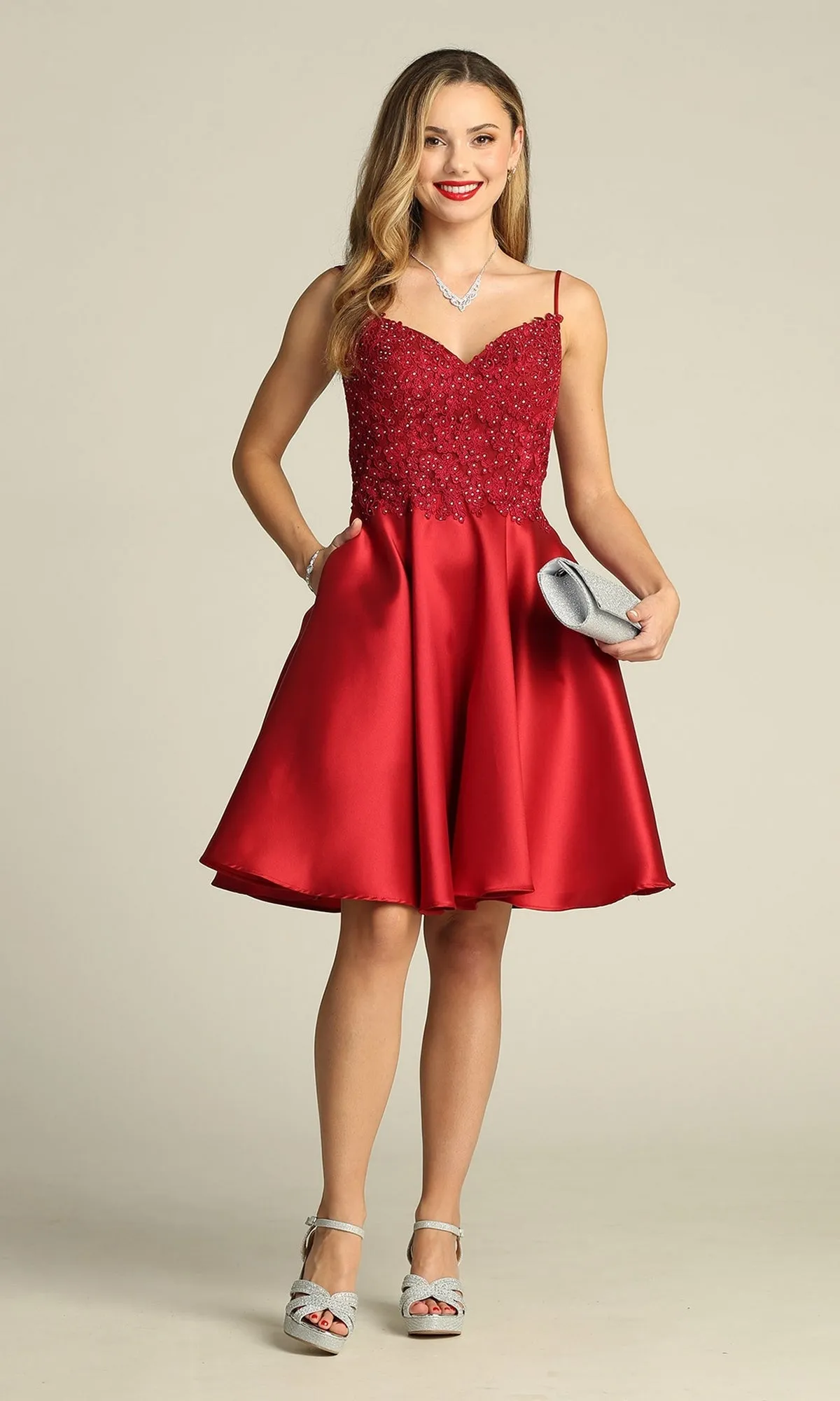 Chicas Short Party Dress xr6008