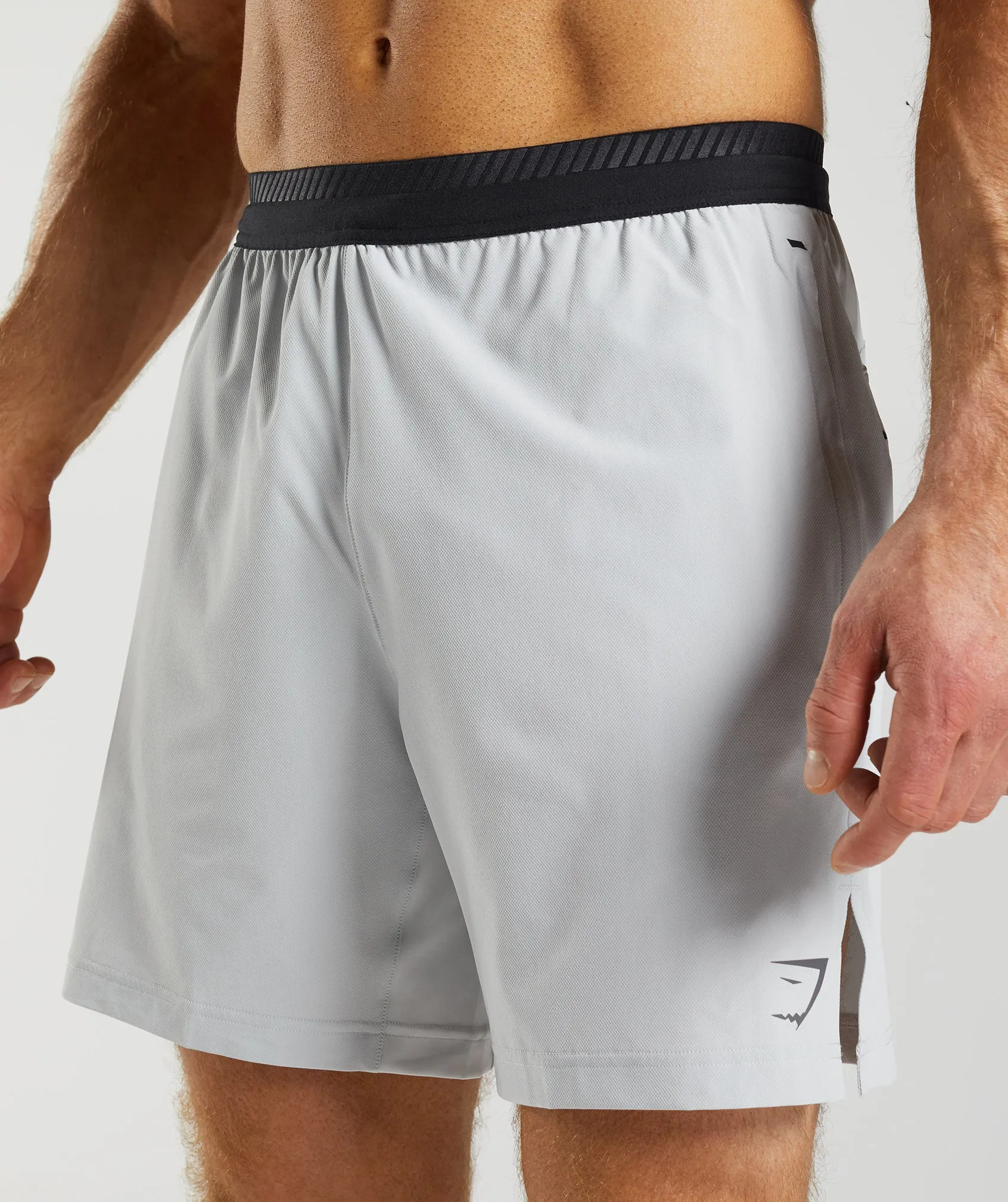 Gymshark Apex 7" Hybrid Shorts - Light Grey
