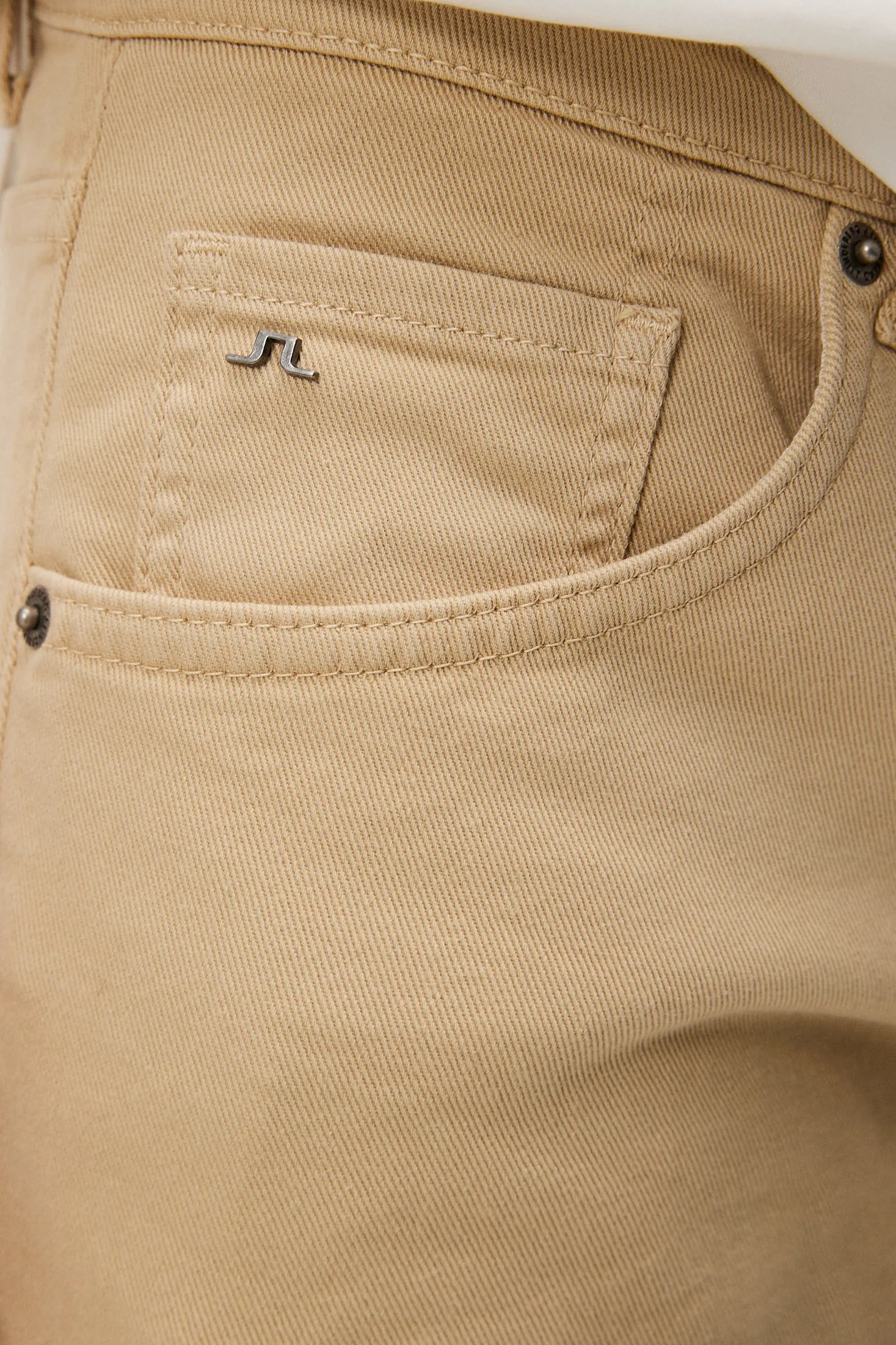 Jay Solid Stretch Jeans