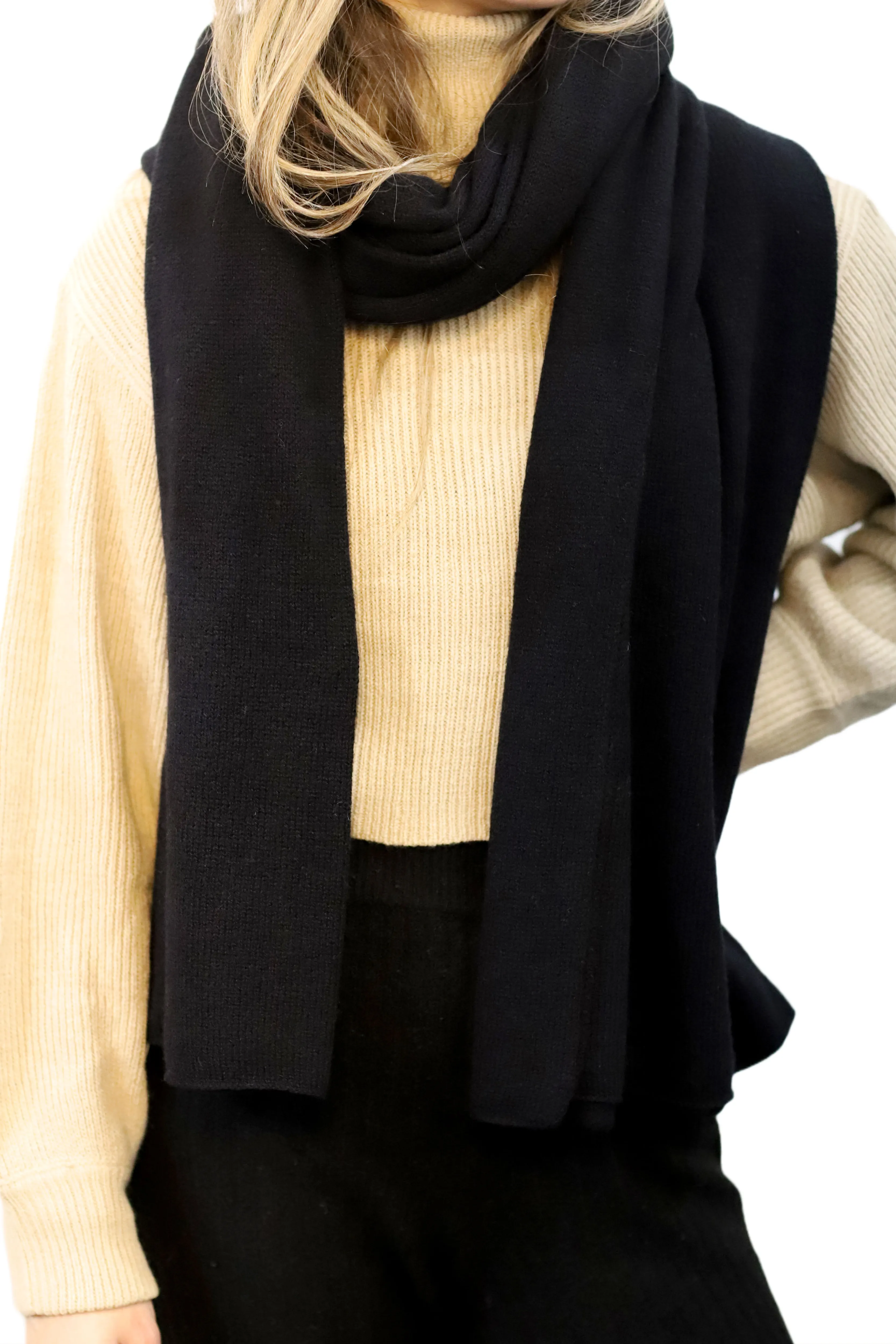 La Fiorentina SUPER SOFT Cashmere Blend Knit Shawl - Black