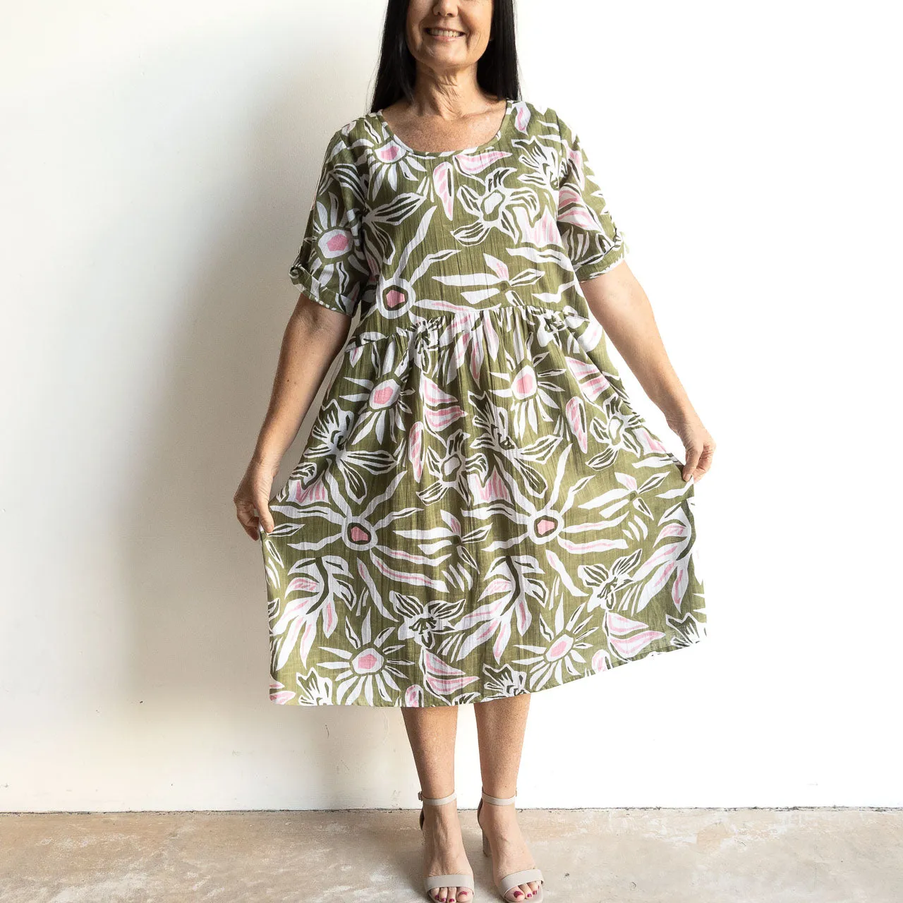 Floral Jungle Smock Dress - Perfect Picnic Outfit